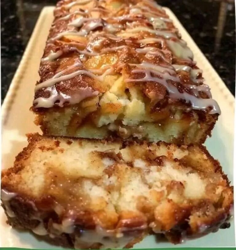 Apple Cinnamon Swirl Loaf Cake